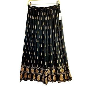 Boho Whimsigoth Paisley Cotton Maxi Skirt Size M Black Gold Gypsy Festival NWT